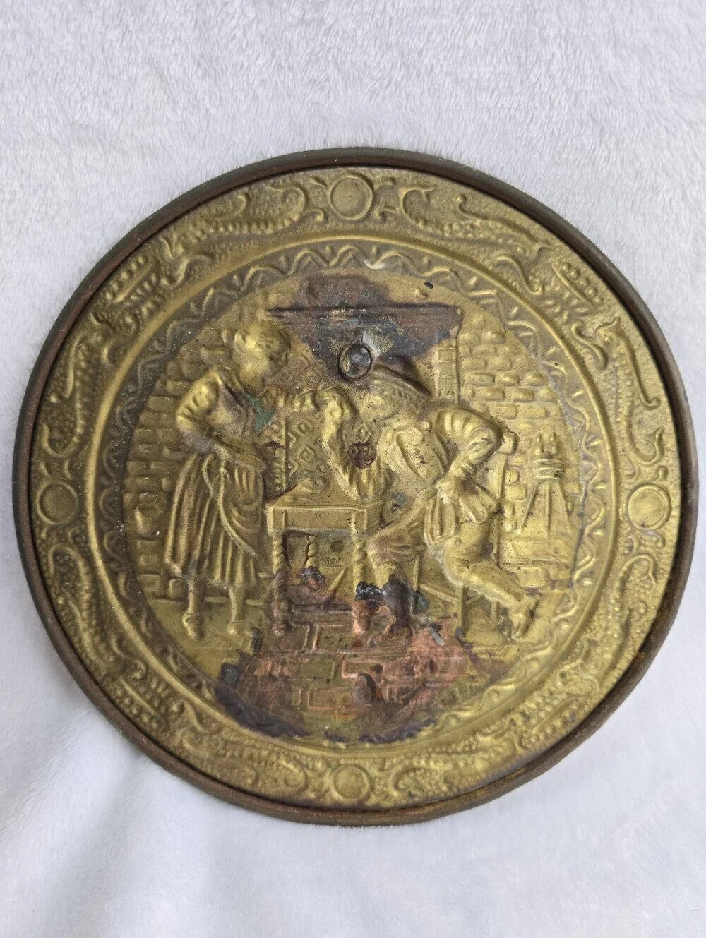 Vintage Peerage England Embossed Brass Wall Plate 9